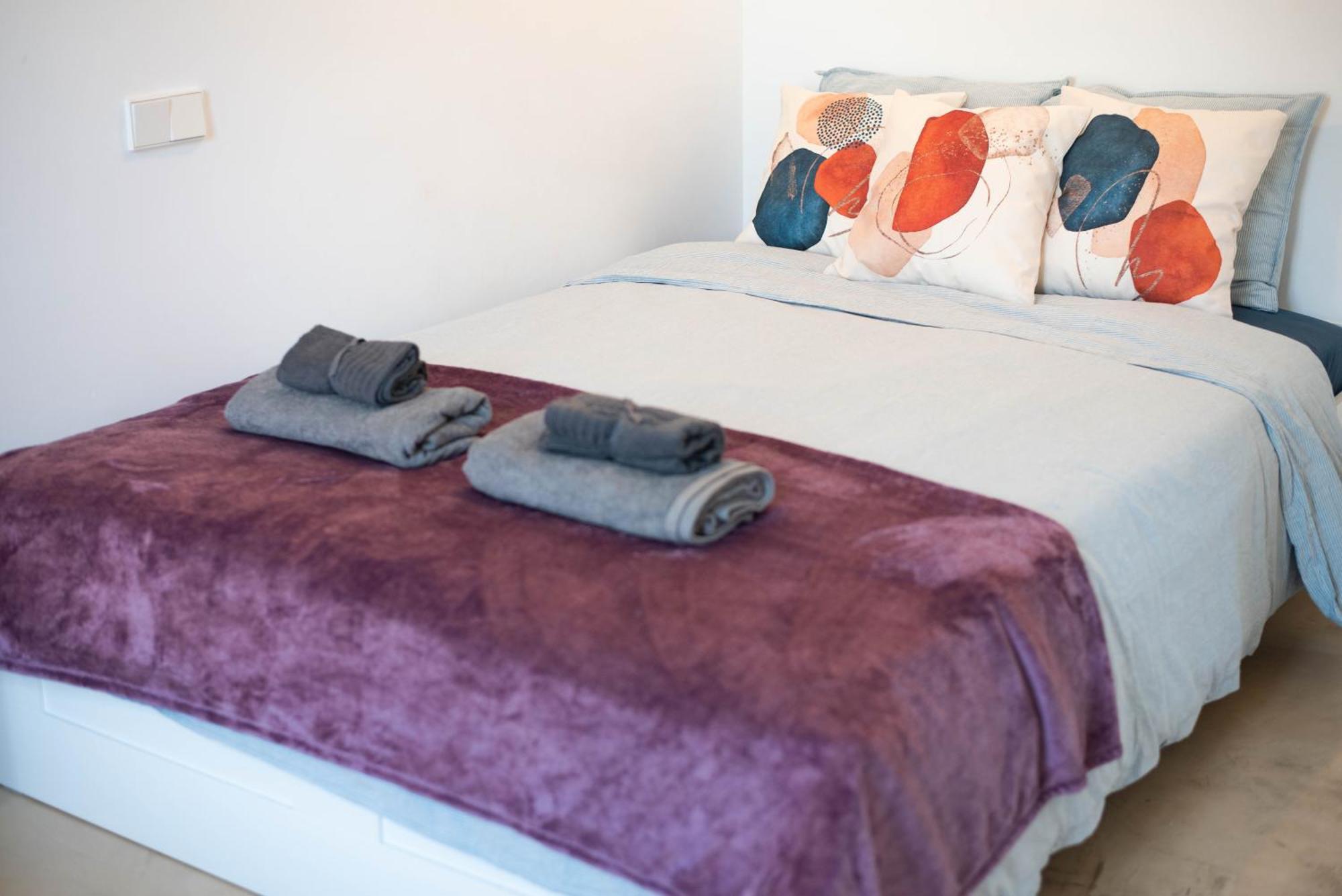 Sagrada Familia Private Rooms Barcellona Esterno foto